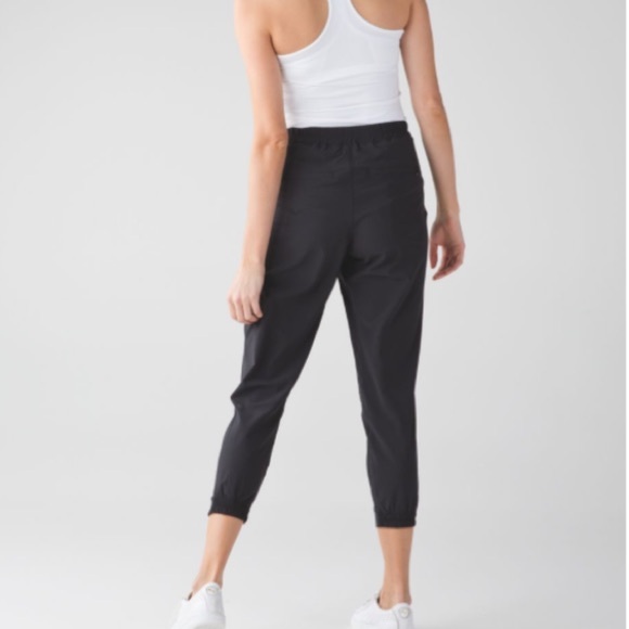 Lululemon & Go Keepsake Studio Jogger - Picture 8 of 16